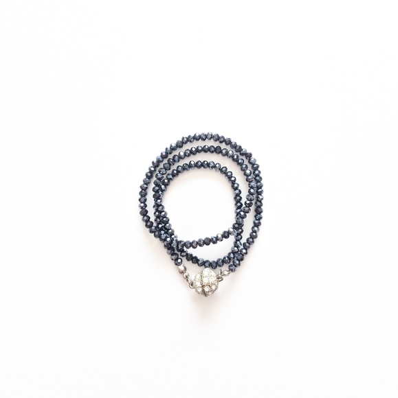 Magnetic Convertible Necklace / Bracelet Set - Picture 4 of 12